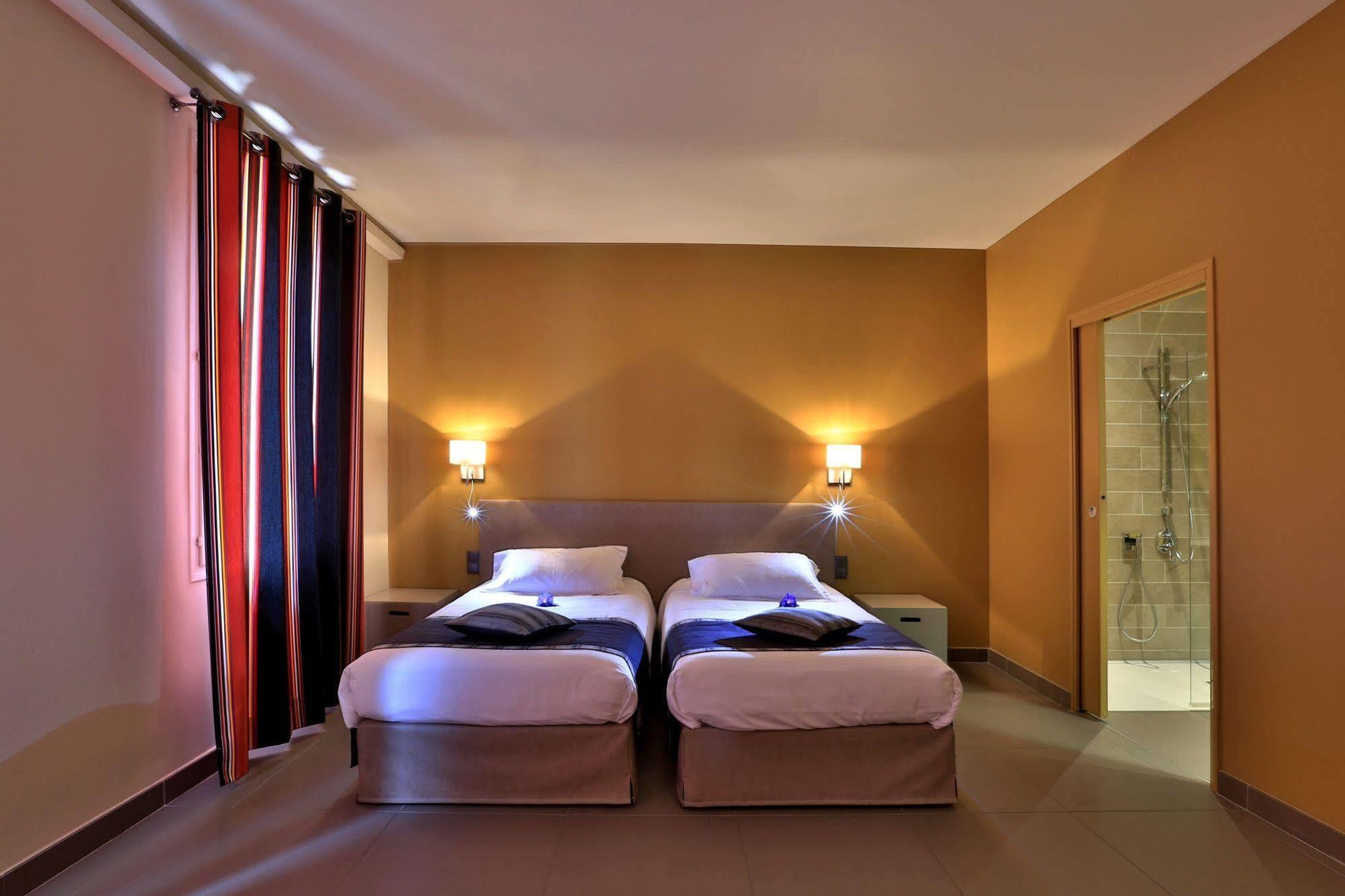 Logis Auberge Restaurant Du Vigneron Cucugnan Ngoại thất bức ảnh